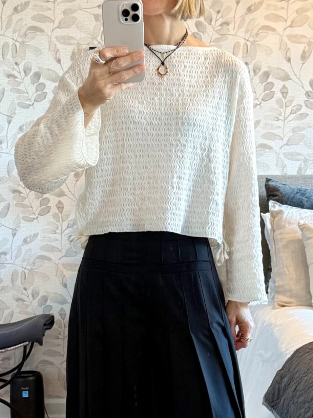 ZARA CREAM CRINKLE SHIRT WITH SIZE TIES SIZE SMALL